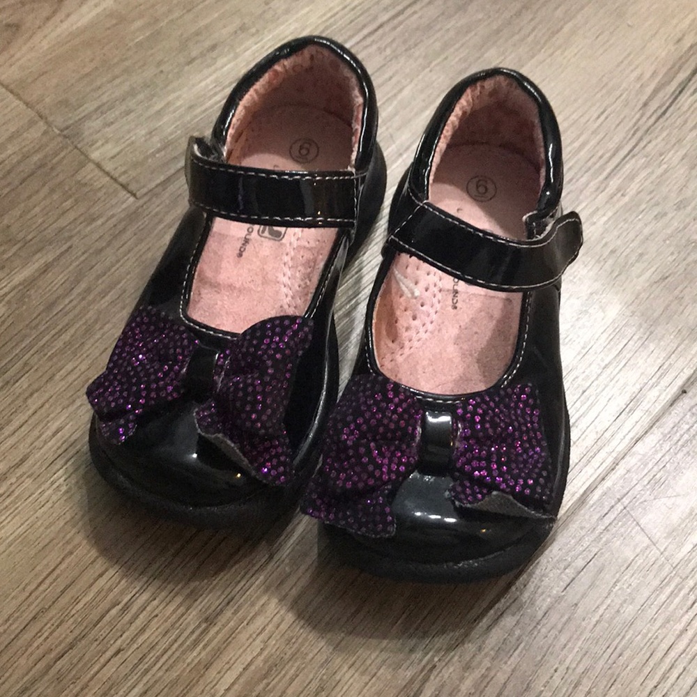 LA Underground girls patent leather shoes